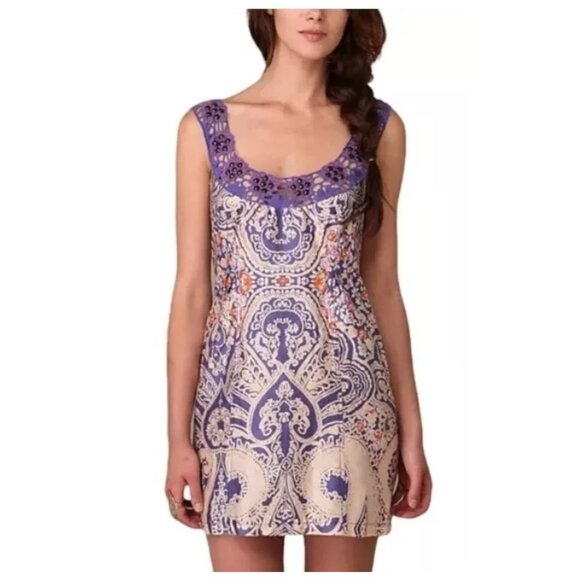 Free People Dresses & Skirts - !! Free People Purple Folklore Paisley Sleeveless Dress w/ Jewel Trim sz 6